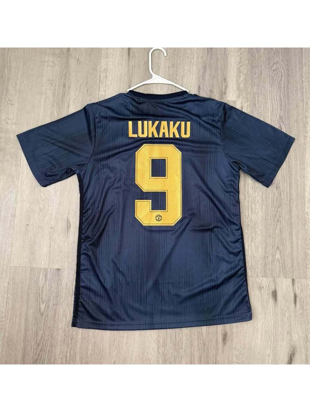 Manchester United Romelu Lukaku soccer Jersey Adult Medium NWT